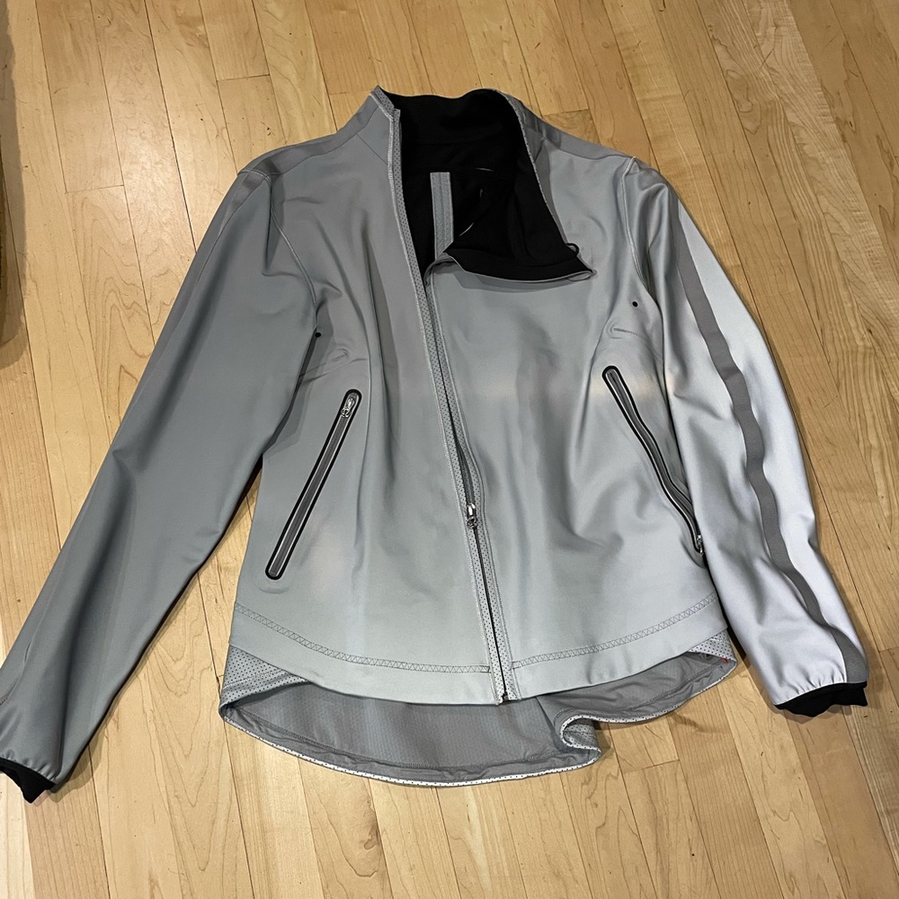 LuLulemon reflective coat